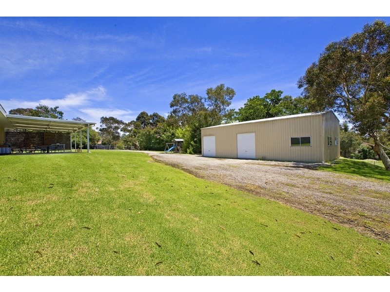 19 RAYM ROAD, Kenthurst NSW 2156