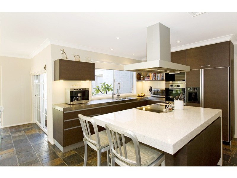 40 KELVIN ROAD, St Ives NSW 2075