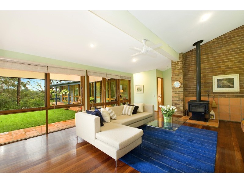 16 MONTEREY STREET, St Ives NSW 2075