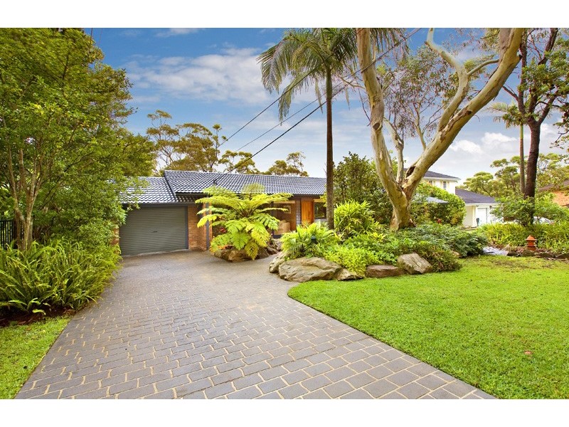 16 MONTEREY STREET, St Ives NSW 2075