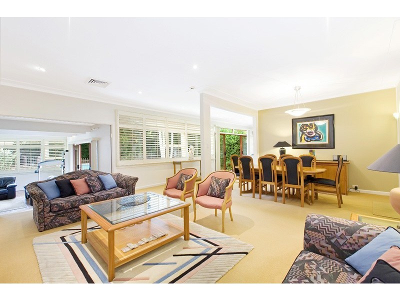 143 KILLEATON STREET, St Ives NSW 2075