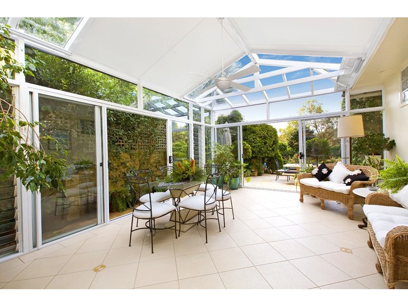 86 EASTERN ARTERIAL ROAD, St Ives NSW 2075