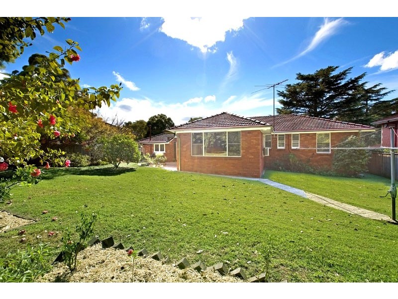 11 APPS AVENUE, Turramurra NSW 2074