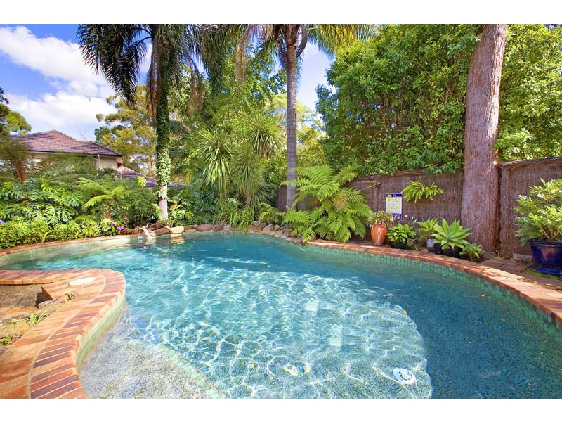 4 JOALAH CLOSE, St Ives NSW 2075