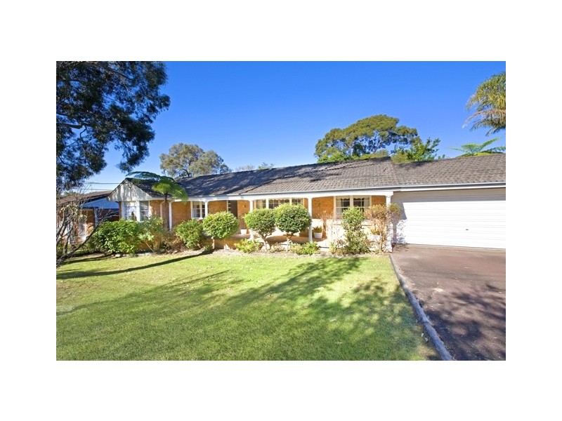 19 NICHOLSON AVENUE, St Ives NSW 2075