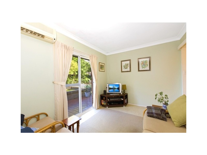 19 NICHOLSON AVENUE, St Ives NSW 2075