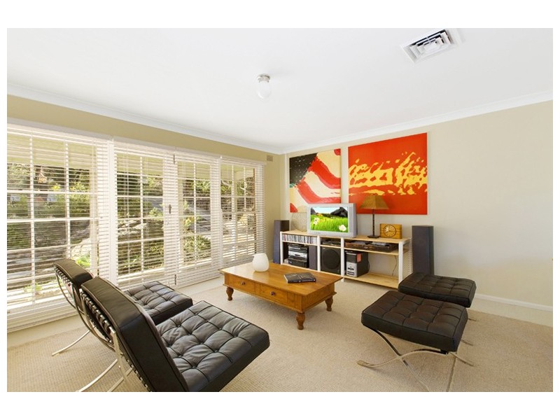 60 BURDEKIN CRESCENT, St Ives NSW 2075