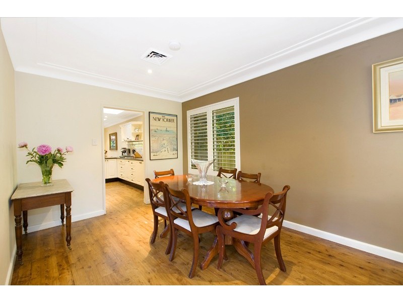 23 LYNBARA AVENUE, St Ives NSW 2075