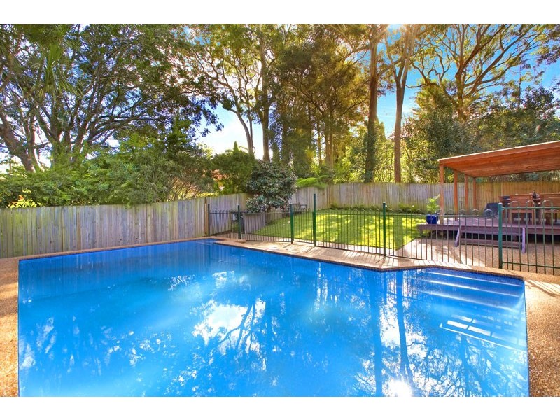 23 LYNBARA AVENUE, St Ives NSW 2075