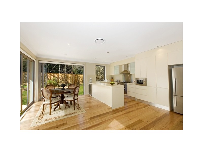 8 KILLEATON STREET, St Ives NSW 2075