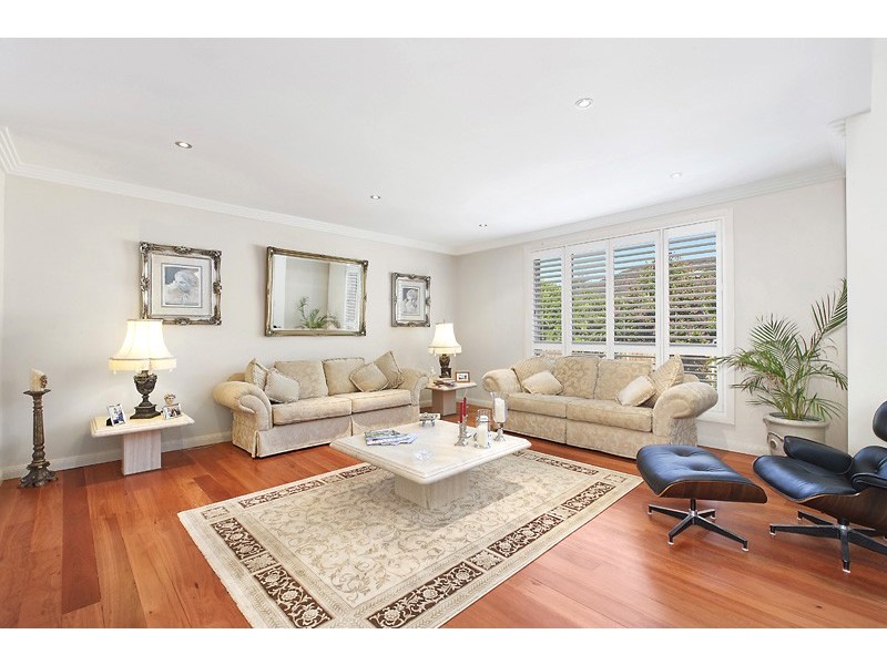 8 KILLEATON STREET, St Ives NSW 2075