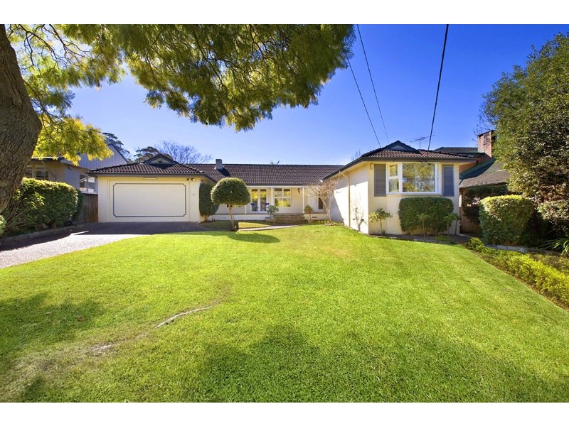 6 CRANFORD AVENUE, St Ives NSW 2075