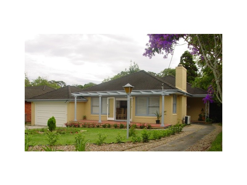 9 GARRICK ROAD, St Ives NSW 2075