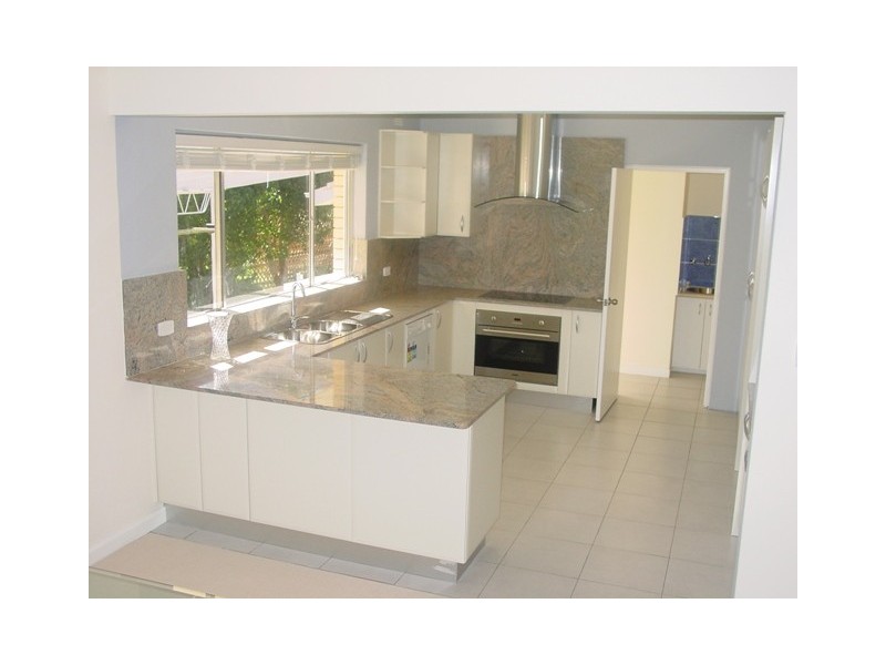 9 GARRICK ROAD, St Ives NSW 2075