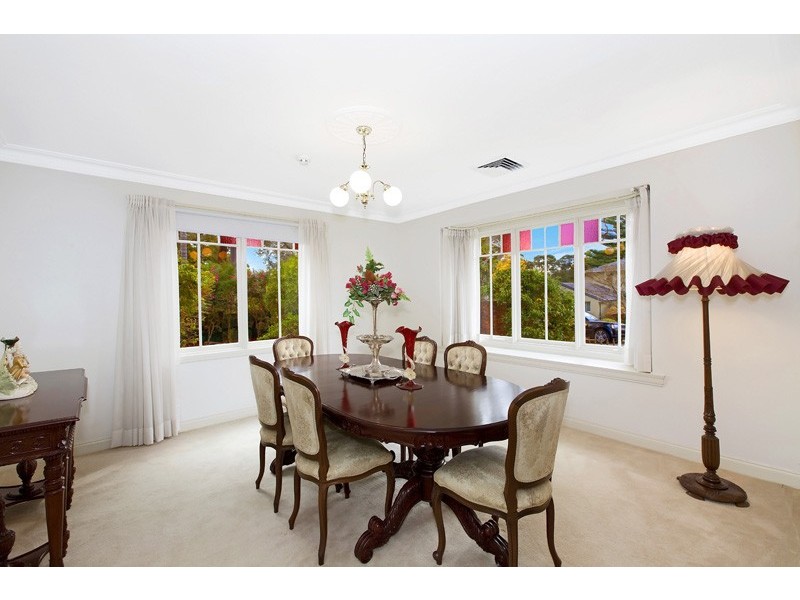 60 BENAROON AVENUE, St Ives NSW 2075