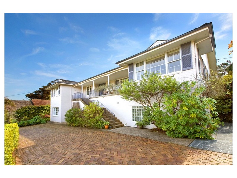 1 WEMBURY ROAD, St Ives NSW 2075