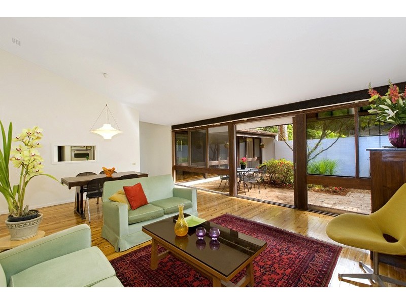 4 STADDON CLOSE, St Ives NSW 2075