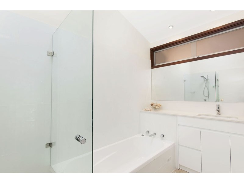 7 ANNE MARIE CLOSE, St Ives NSW 2075