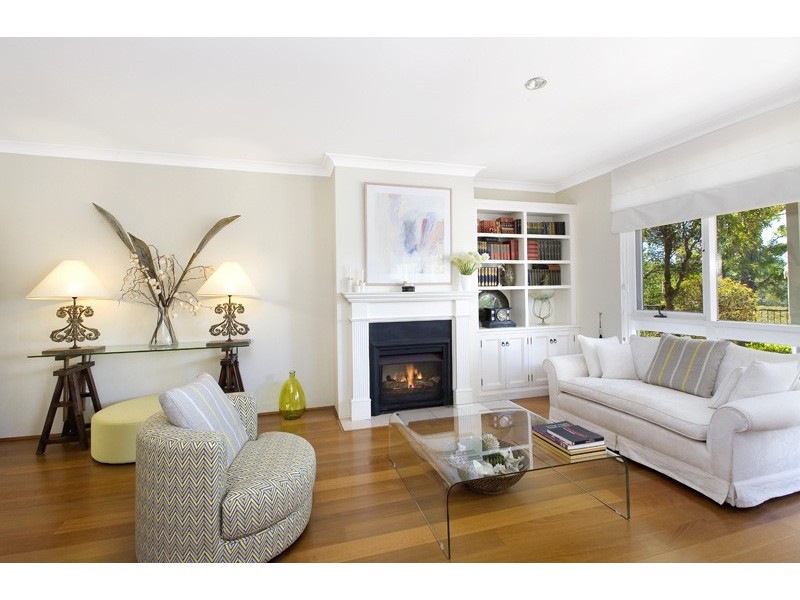 34 EASTERN ARTERIAL ROAD, St Ives NSW 2075