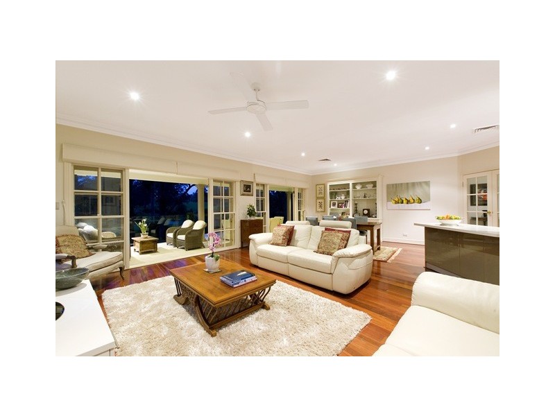 105 MERRIVALE LANE, Turramurra NSW 2074