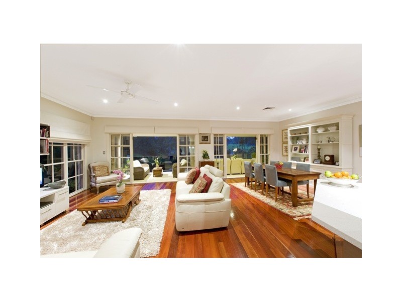 105 MERRIVALE LANE, Turramurra NSW 2074