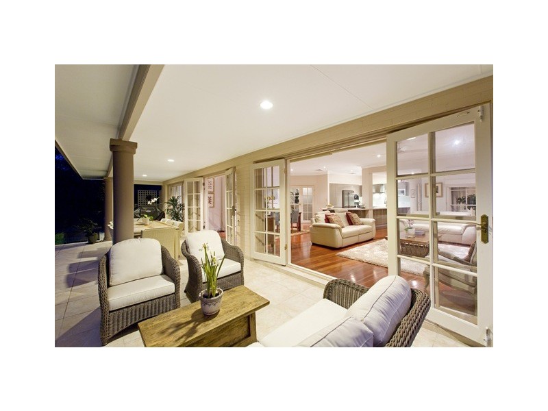 105 MERRIVALE LANE, Turramurra NSW 2074