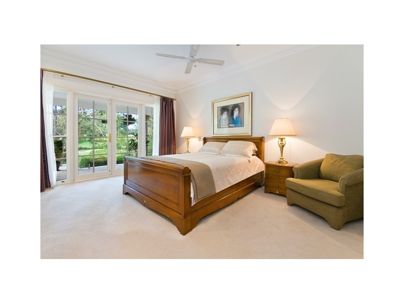 105 MERRIVALE LANE, Turramurra NSW 2074