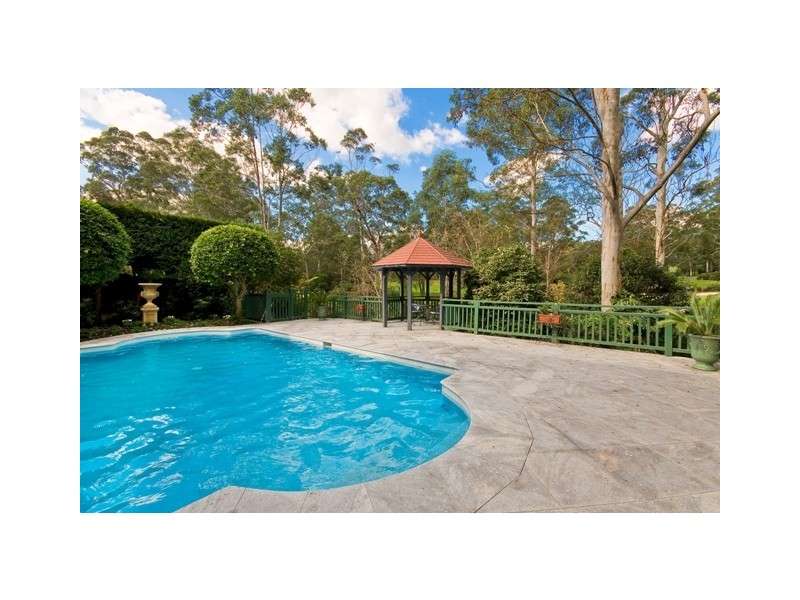 105 MERRIVALE LANE, Turramurra NSW 2074