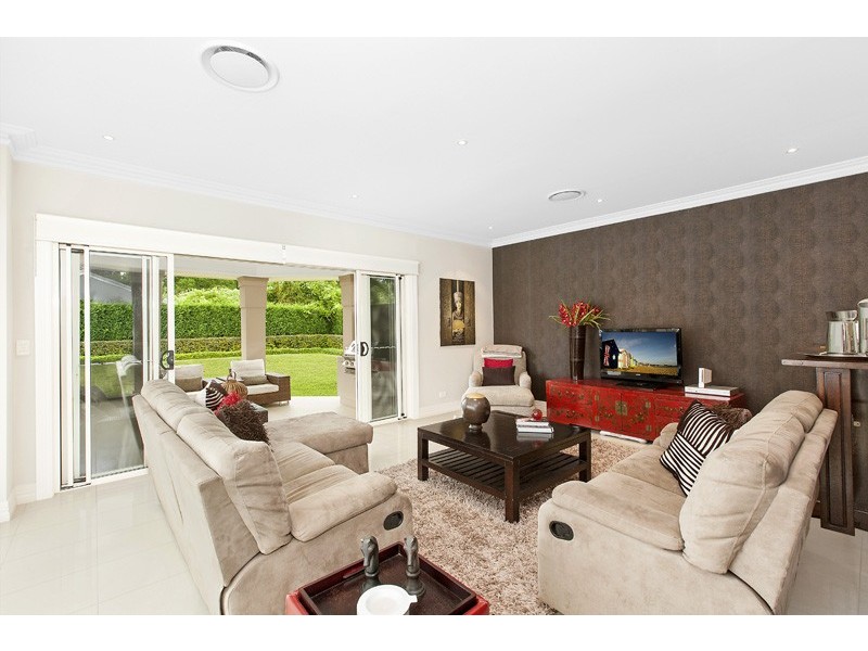 103 DOUGLAS STREET, St Ives NSW 2075