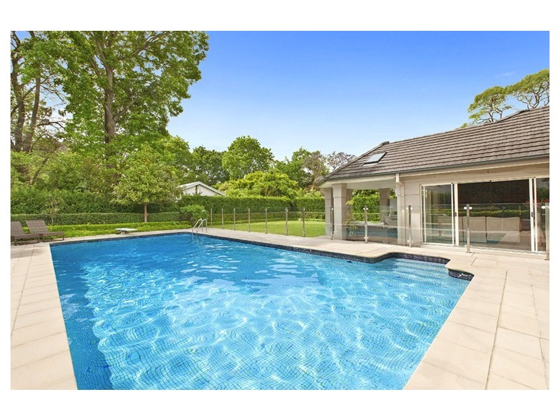 103 DOUGLAS STREET, St Ives NSW 2075