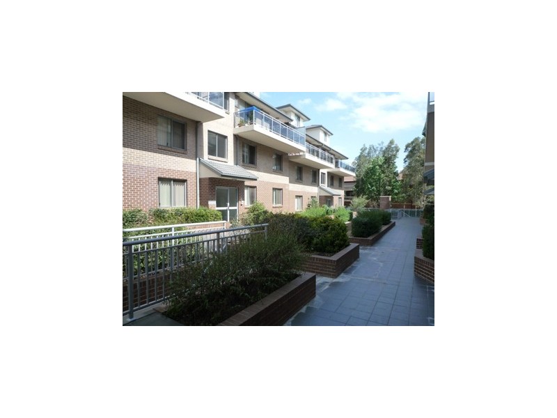 42/14-20 PARKES AVENUE, Werrington NSW 2747