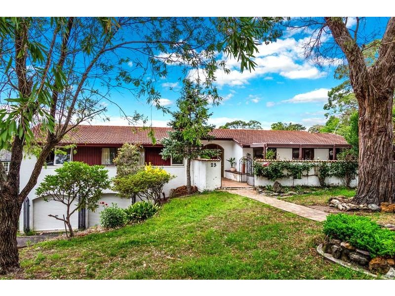 23 NICHOLSON AVENUE, St Ives NSW 2075