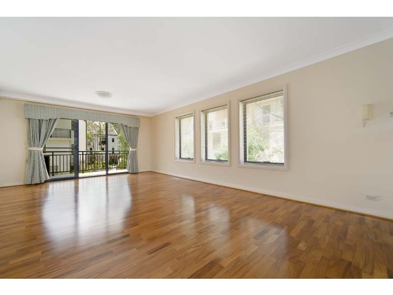 6/47 WALKERS DRIVE, Lane Cove NSW 2066