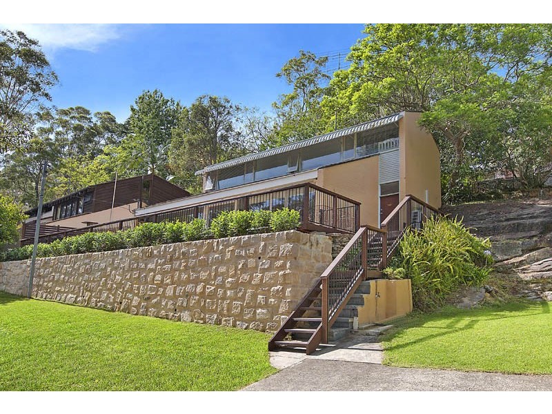 26 MARLBOROUGH PLACE, St Ives NSW 2075