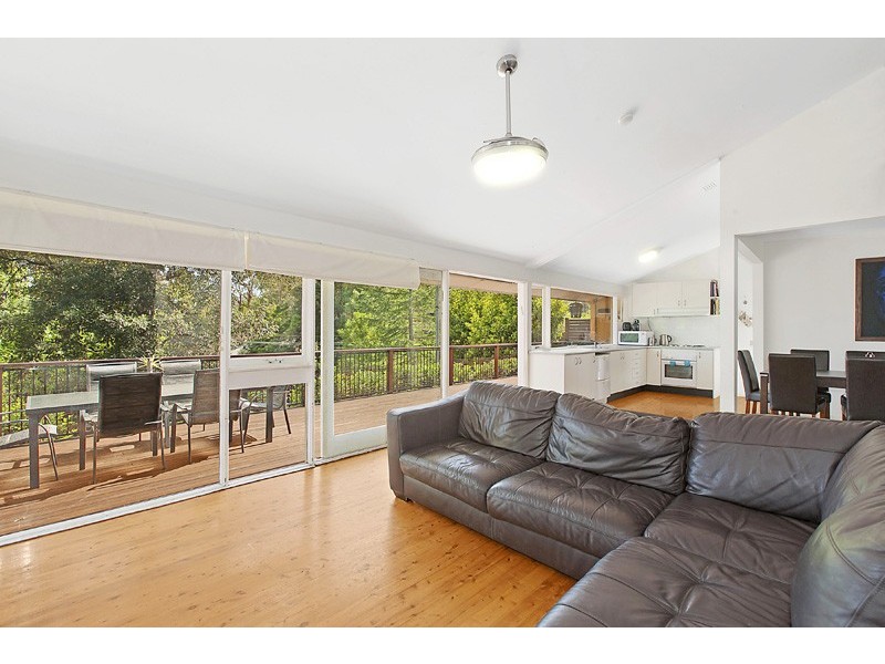 26 MARLBOROUGH PLACE, St Ives NSW 2075