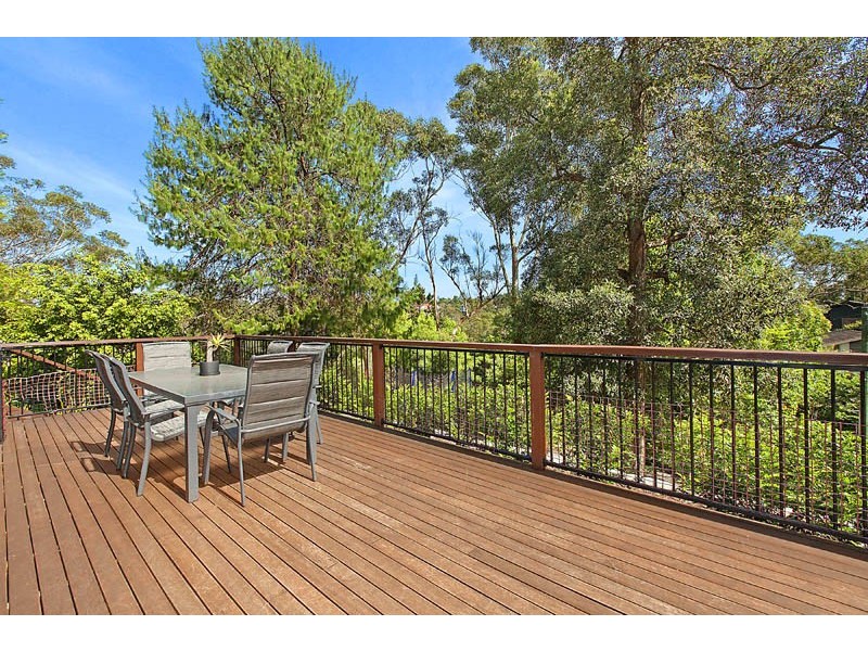 26 MARLBOROUGH PLACE, St Ives NSW 2075