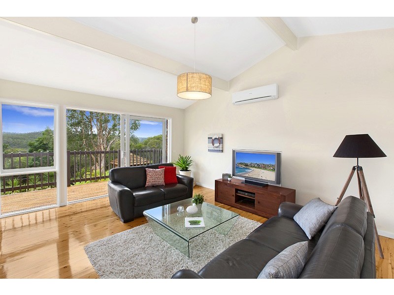 24 CAMBOURNE AVENUE, St Ives NSW 2075