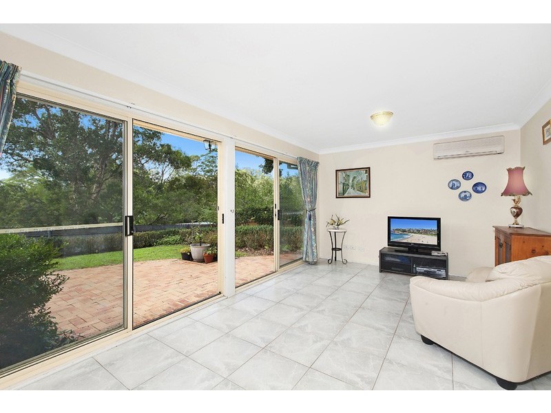 9A SHINFIELD AVENUE, St Ives NSW 2075