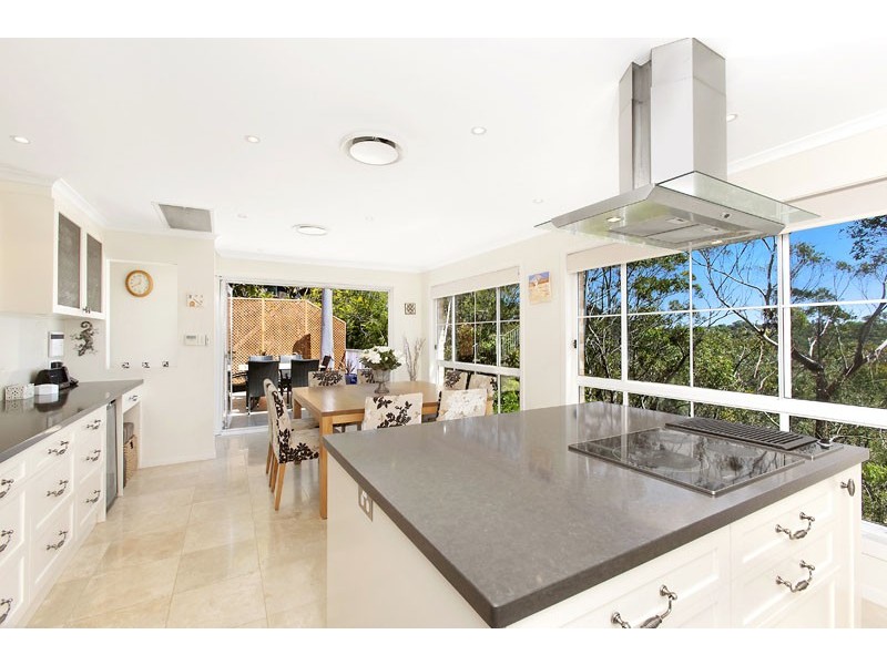 64 RICHMOND AVENUE, St Ives NSW 2075