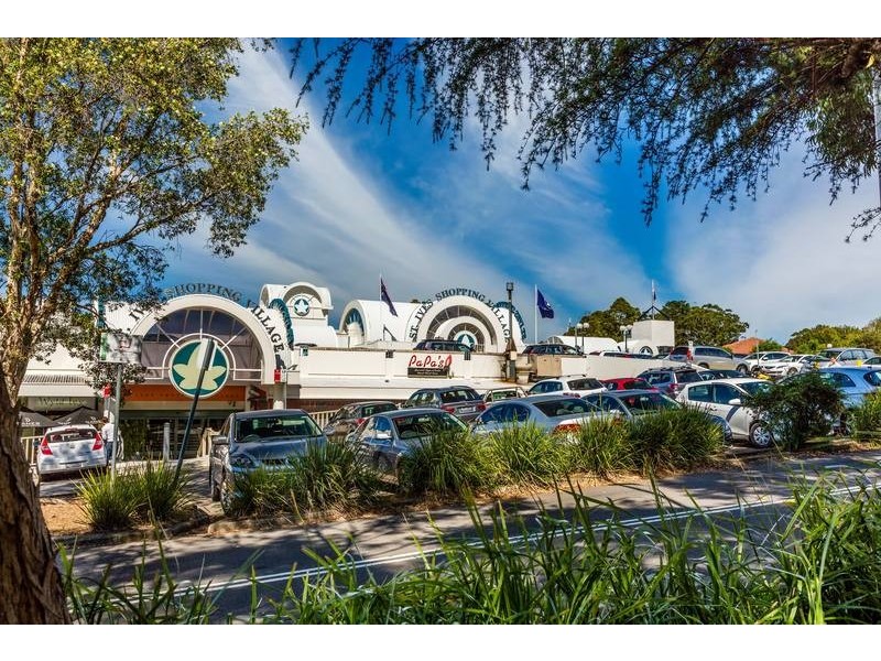 18 KANOONA AVENUE, St Ives NSW 2075