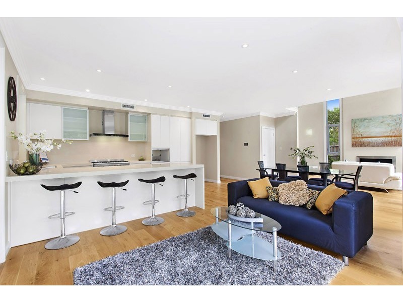 8 KILLEATON STREET, St Ives NSW 2075