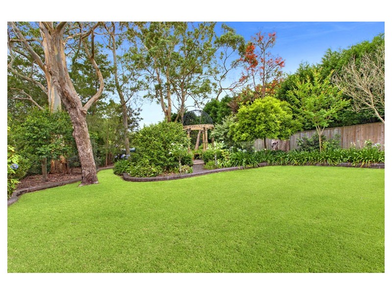 8 KARUAH ROAD, Turramurra NSW 2074