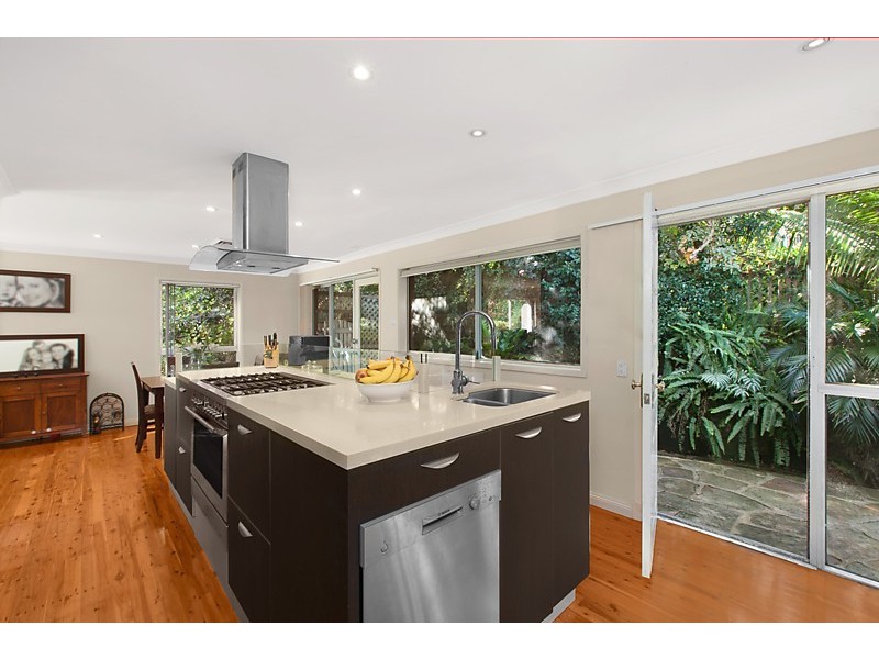 109 ROSEDALE ROAD, St Ives NSW 2075