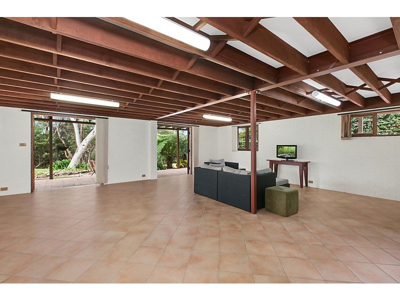 41 MILBURN PLACE, St Ives NSW 2075