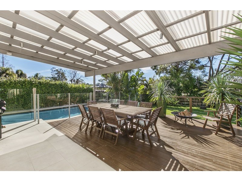 4 WHITMONT CRESCENT, St Ives NSW 2075