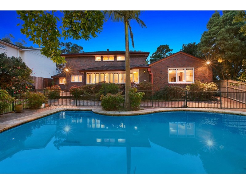 72 ALVONA AVENUE, St Ives NSW 2075