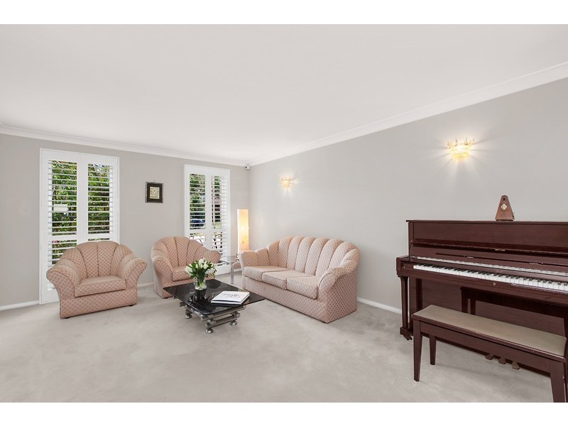 72 ALVONA AVENUE, St Ives NSW 2075