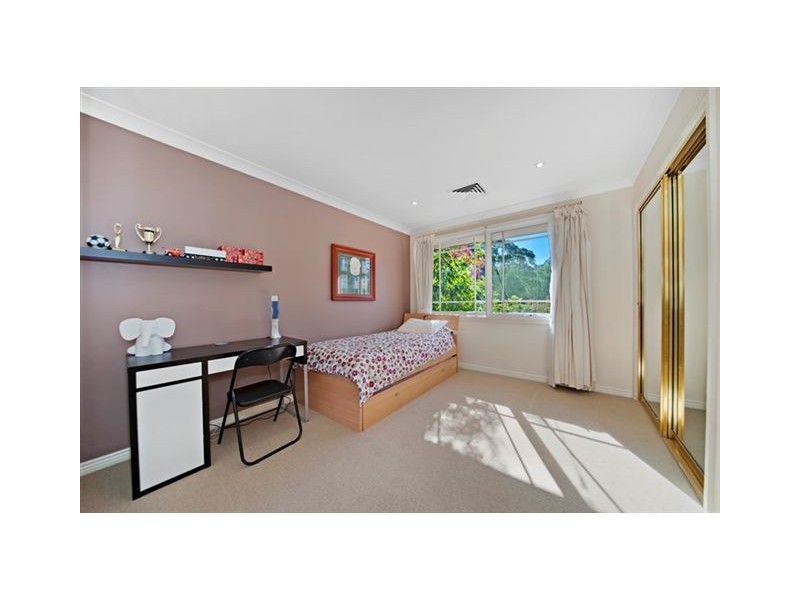 49 LAWSON PARADE, St Ives NSW 2075