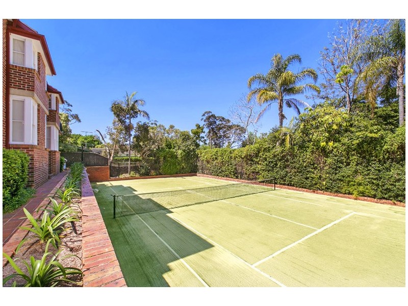 49 Douglas Street, St Ives NSW 2075