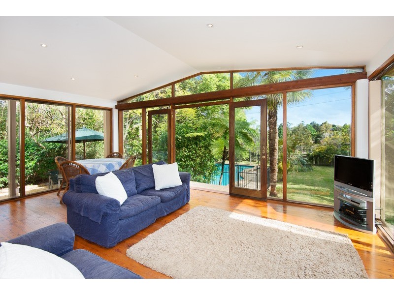 11 Milburn Place, St Ives NSW 2075